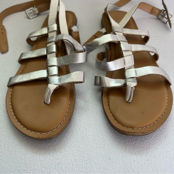 Franco Sarto silver Strappy ankle strap sandals size 6.5 - Picture 2 of 3